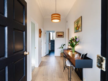 Stylish, sunny and wonderfully versatile