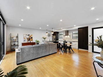 Upmarket Inner City, Location, Lifestyle, Luxury