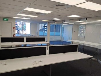 Image 1 of 7