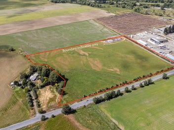 Land opportunity at Gateway to the Mackenzie