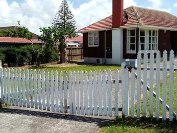 Image 1 of 28