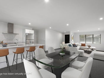 Move-In Ready Lifestyle!