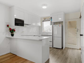 Vendors On the Move - Sale Required!