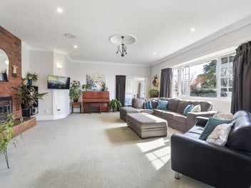 Marton Landmark with Endless Living