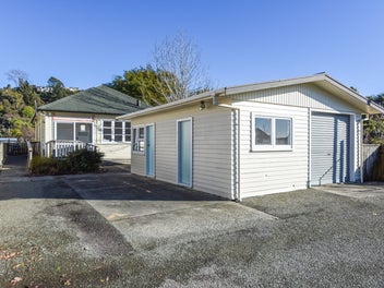 Relocation Ready – House and Garage