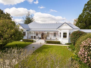 Villa Walton - A grand legacy awaits