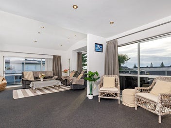 "Don't Miss the Perfect Coastlands Lifestyle "