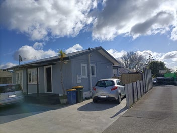 Priced to sell! Entry Level In West Harbour