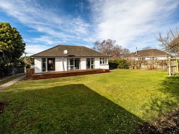 School Zone + Potential - A Win for All Buyers