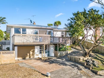 Sun-filled family haven