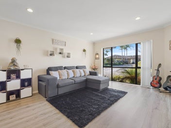 Where Family Comfort Meets Effortless Entertaining