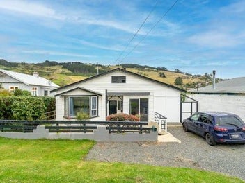 Image 1 of 8