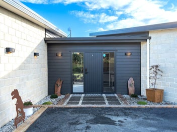 Where Family Life Meets Lakeside Living