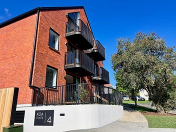 Image 1 of 14