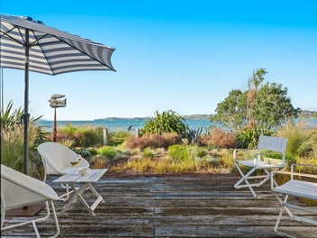 Award-Winning Beachfront Sophistication