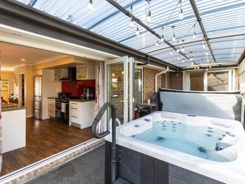 Living the good life - a home for every season