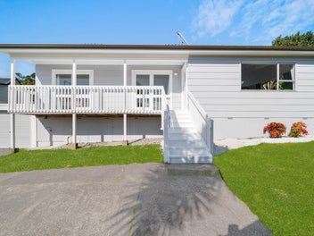 Affordable & Renovated Rangi Zone Living