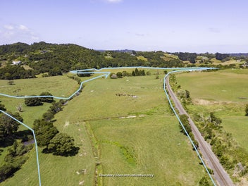 Auckland acreage and more