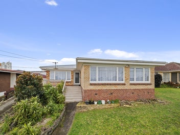 Solid Brick & Tile + Home and Income!