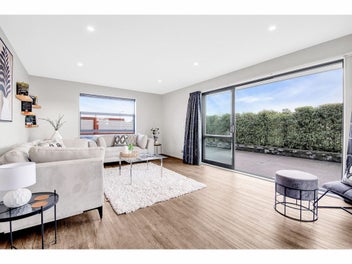 Park The Boat, Trailer & Cars - Furnished Home!