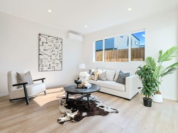 Finest Living in Macleans Zone