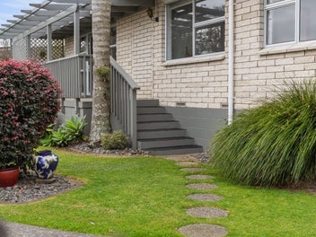 Great location on quiet cul-de-sac