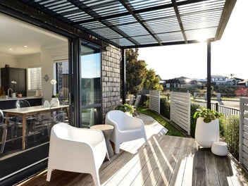 Sunny Modern Living