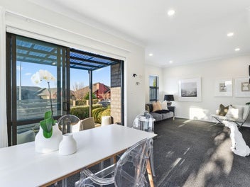 Sunny Modern Living