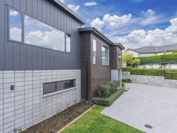 Contemporary Masterpiece for Todays Modern Living