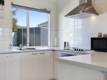 Perfect First Step into Howick Living