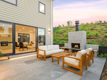 Sea views and superior outdoor living