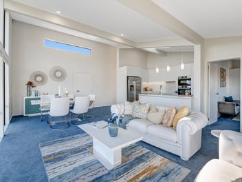 Must be Sold – Dual Living, Multiple Opportunities