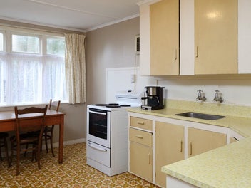 Charming Lifestyle Block in Romahapa