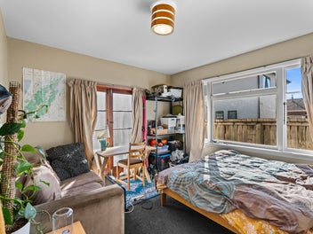 High-Performing Riccarton Investment