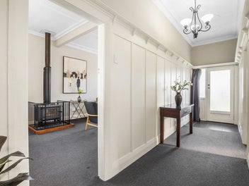 Family-Friendly Home in Prime Tainui