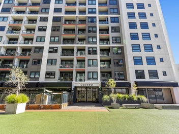 New Lifestyle Awaits in the Heart of the City!