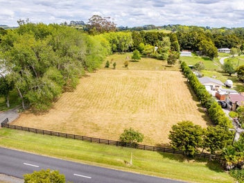 Bargain in Maungatapere!