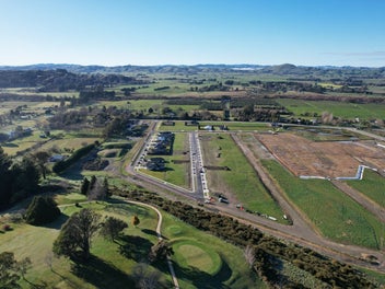 Williams Estate – Build Your Dream in Lansdowne