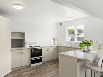 Close to Wainui Beach with 7.4% Return