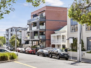 Ponsonby Central