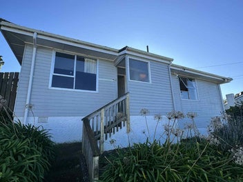 Image 1 of 18