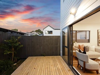 Hot Deal - Best Buy in Te Atatu South!