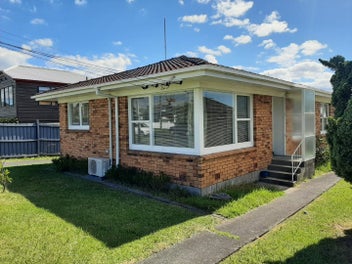 Image 1 of 11