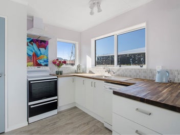 Convenient, Comfortable and Move-In Ready