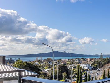 A Rooftop Above the Rest