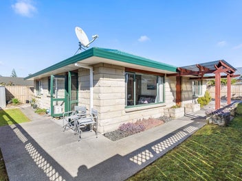 SHARP PRICE - ACT QUICKLY