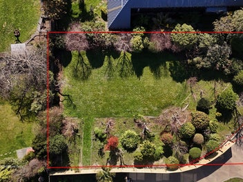 Prime 820sqm section for sale