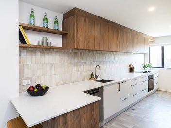 A MUST view in STROWAN - NEW PHOTOS!