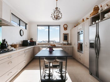 Dual Aspect - Views That Captivate