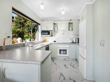 Private, Sunny, Secure - Independent Living
